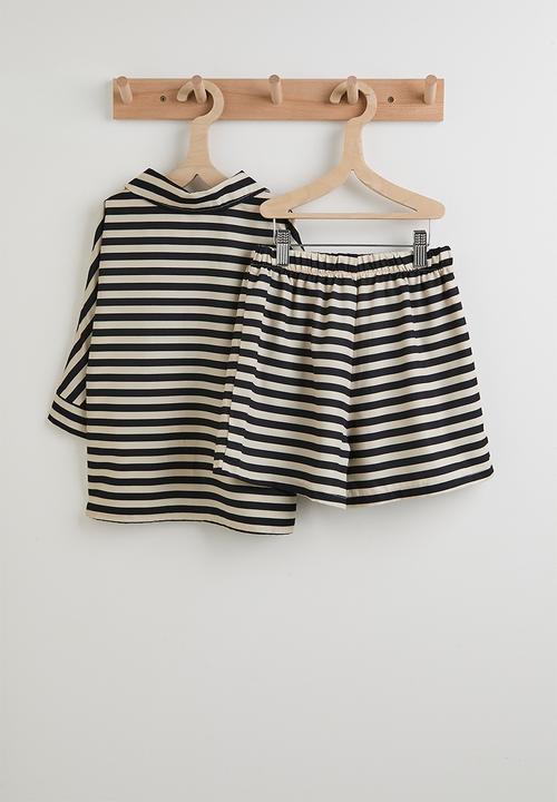 Pop Candy - Even striped shirt and shorts - beige