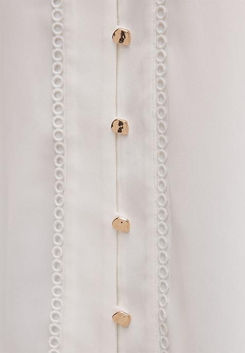 Forever New - Jennie flutter sleeve blouse - porcelain