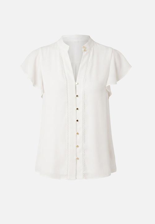 Forever New - Jennie flutter sleeve blouse - porcelain