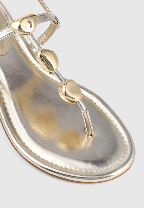 Forever New - Fiona 2 irregular shaped trim flat sandal - gold