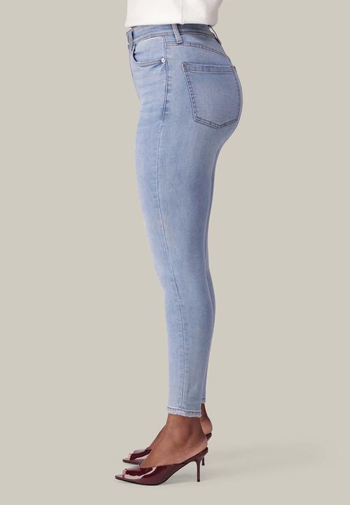 Forever New - Hayley high-rise sculpt skinny jeans in light wash