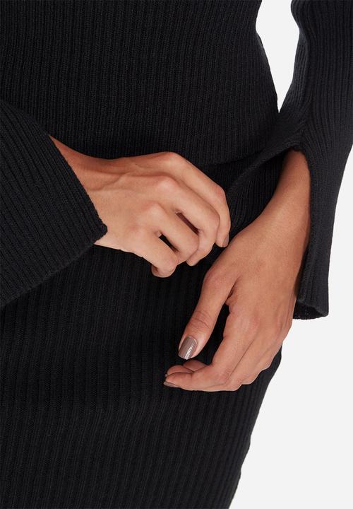 dailyfriday - Split sleeve funnel neck