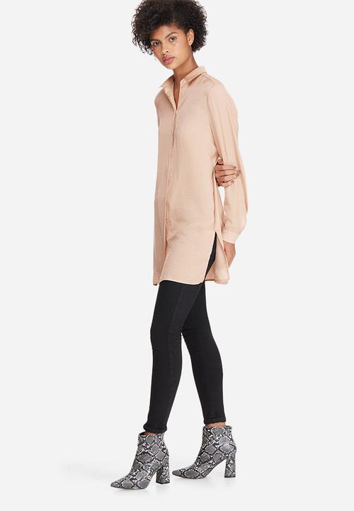 dailyfriday - Silky longer length shirt