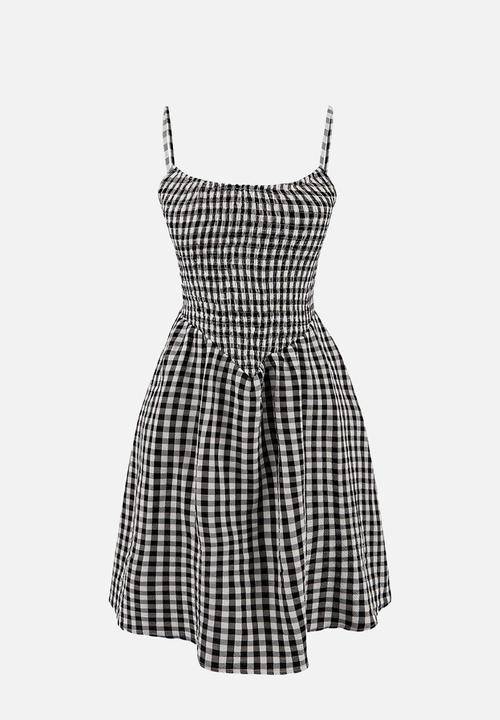 Trendyol - Plaid Mini Beach Dress - Black