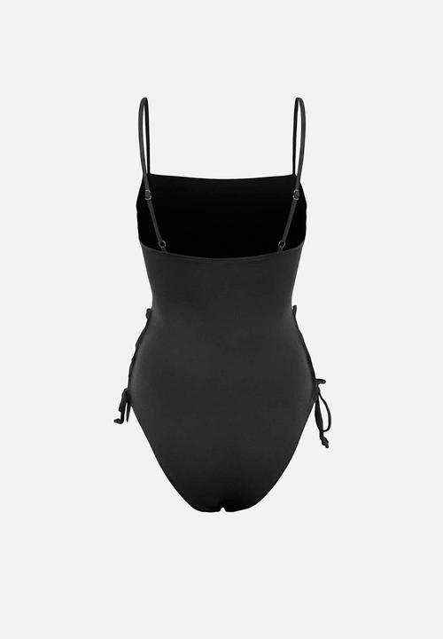 Trendyol - Strapless swimsuit - black