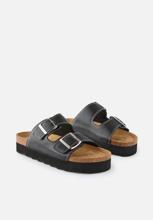 Cotton On - Rex flatform buckle slide - black pebbled pu