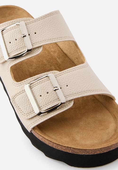 Cotton On - Rex flatform buckle slide - ecru peddled pu