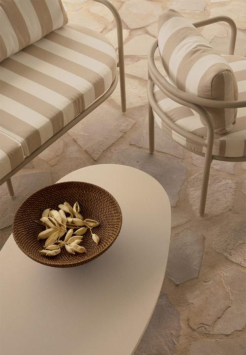 H&M - Footed rattan bowl - brown