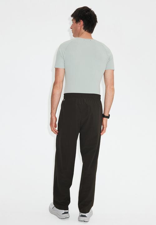 H&M - Muscle fit sports t-shirt with drymove™ - dusty mint