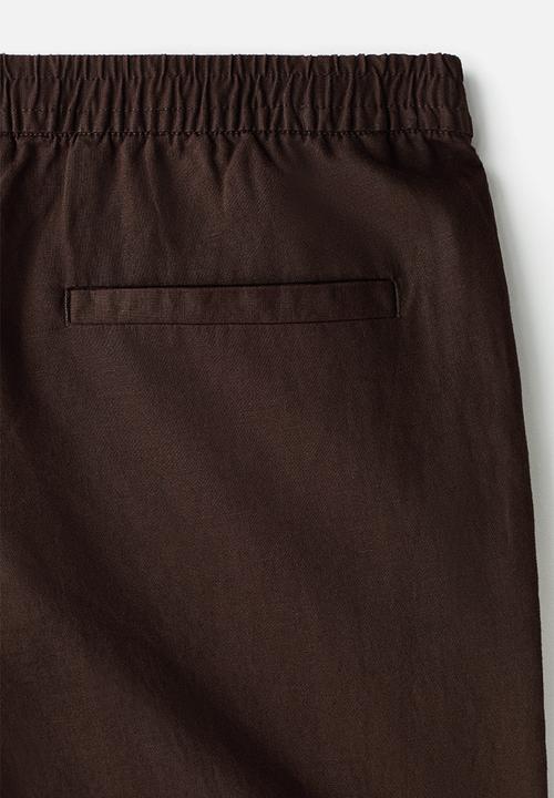 H&M - Regular fit linen-blend trousers - dark brown
