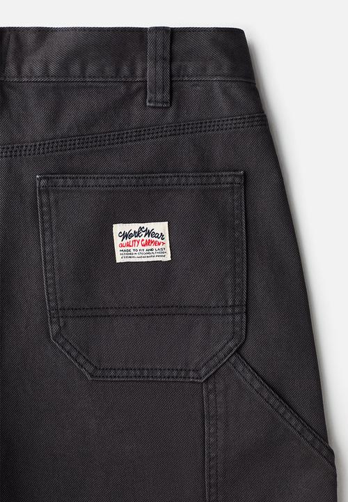 H&M - Relaxed fit carpenter shorts - black