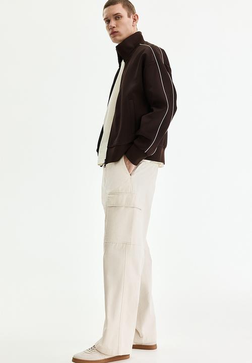 H&M - Relaxed fit cotton cargo trousers - cream