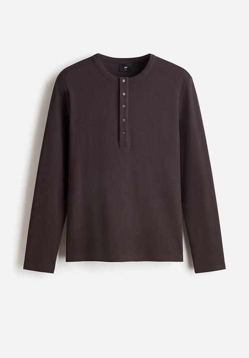 H&M - Slim fit ribbed henley shirt - dark brown