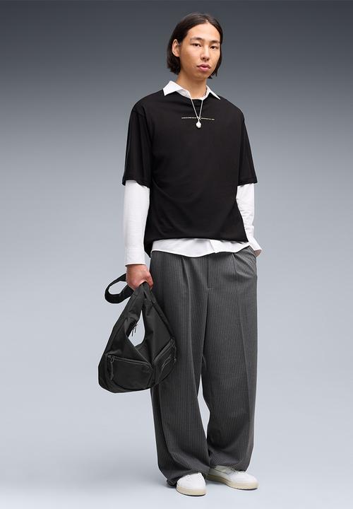 PUMA - Graphics Boxy Foil Tee - Black