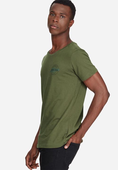 basicthread - Graphic scoop tee