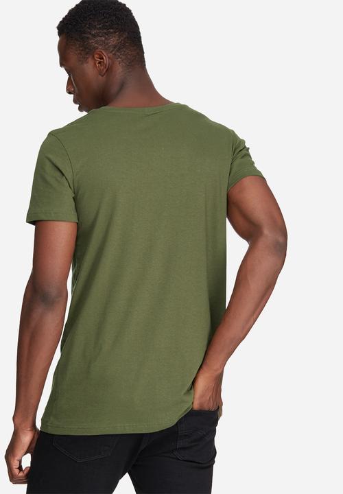 basicthread - Graphic scoop tee