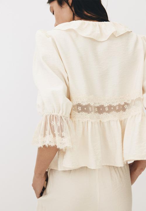 H&M - Lace-detail blouse - light beige