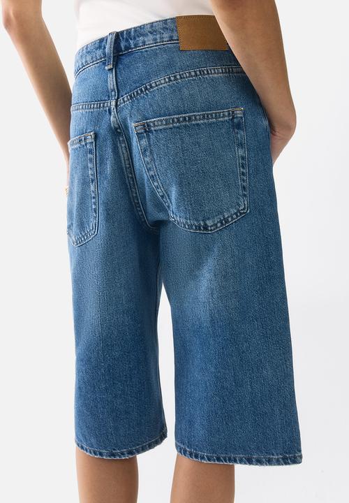 H&M - Denim bermuda shorts - light denim blue