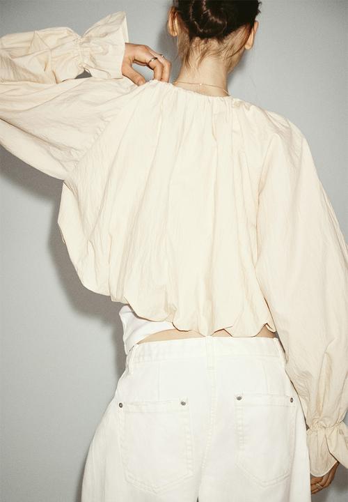 H&M - Crinkled balloon blouse - light beige