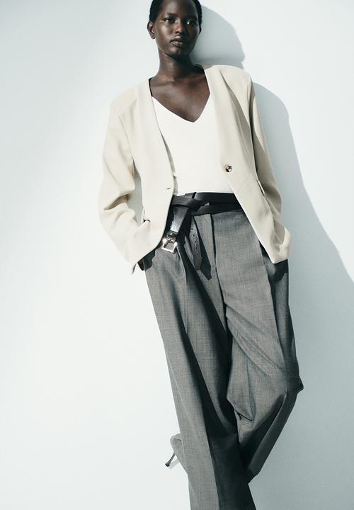 H&M - Collarless jersey blazer - beige