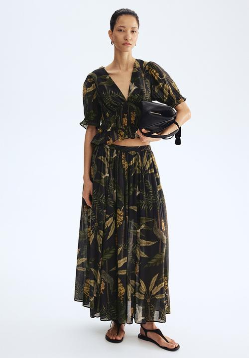 H&M - Viscose-blend gathered top - black/plants