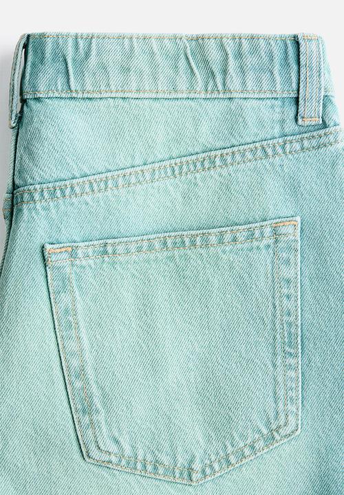 H&M - Frayed denim shorts - light denim blue