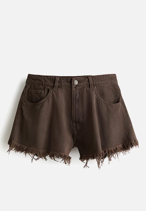 H&M - Frayed denim shorts - brown