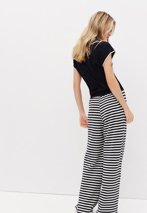 H&M - Knitted trousers - white/navy blue striped