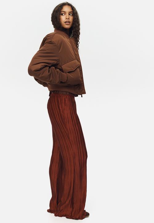 H&M - Crinkled trousers - dark red