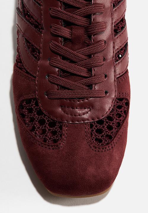 H&M - Crochet-look trainers - burgundy