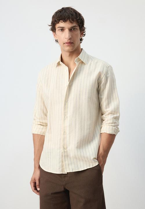 MANGO - Shirt Rug - Pastel Yellow