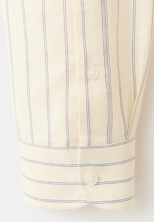 MANGO - Shirt Rug - Pastel Yellow