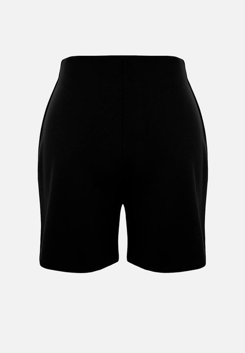 Trendyol - Gold Button Detail High-Waist Knit Shorts - Black