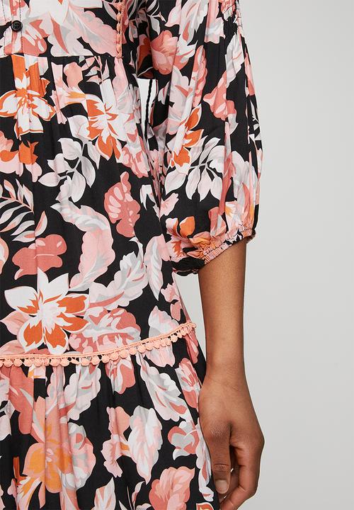 Izabel London - 3/4 Sleeve Button Through Easy Wearing Maxi Dress with Lace Detail On Chest - Multi
