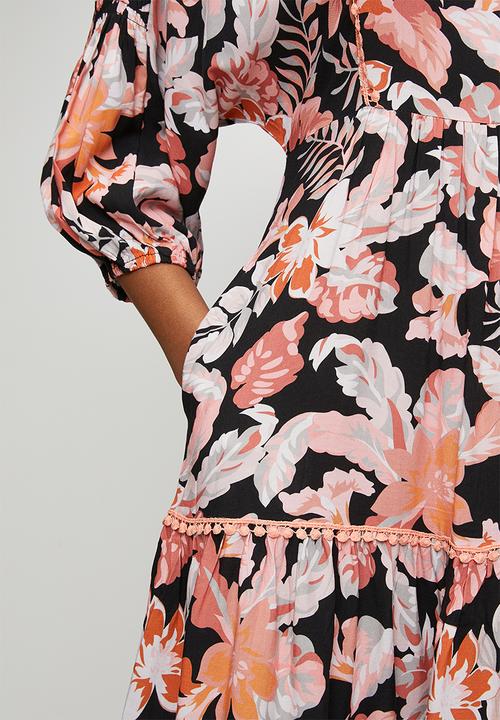 Izabel London - 3/4 Sleeve Button Through Easy Wearing Maxi Dress with Lace Detail On Chest - Multi