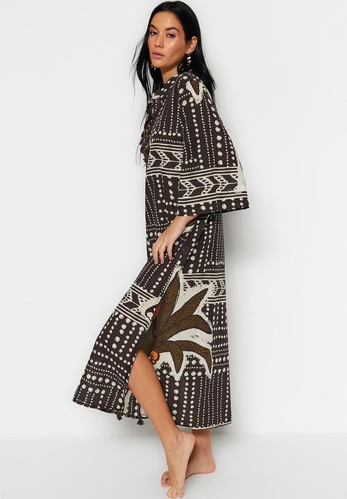 Trendyol - Tropical print maxi tasselled cotton kimono / kaftan - brown–multicolor