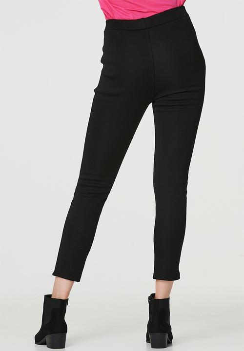 MANDI - High Waisted Pull On Jegging With Front V Profile - Black