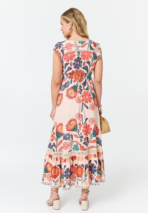 Izabel London - Cap Sleeve With Flutter V-Neck Button Through Max Printed Dress With Ladder Lace - Multi Orange