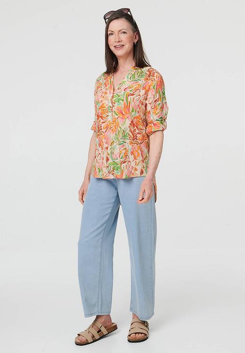 Izabel London - 3/4 Sleeve With Turn Back Cuff Mandarin Button Through Porinted Blouse - Orange