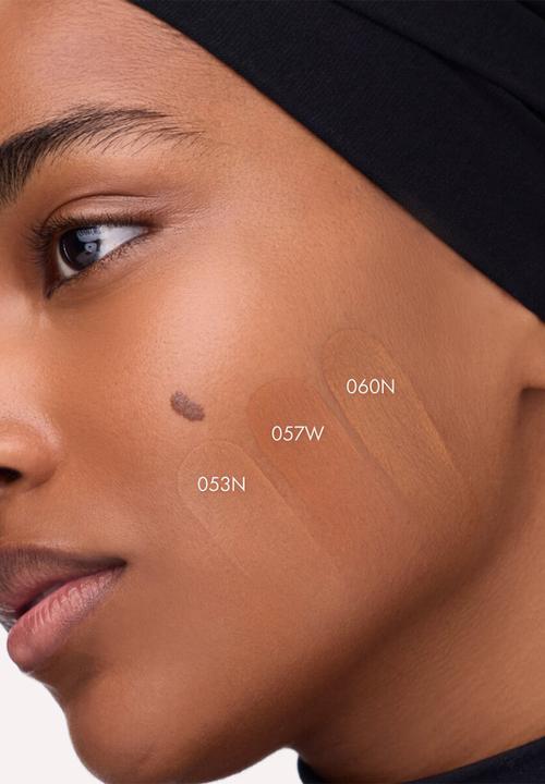 Catrice - Skin Like Luminous Foundation - 060N