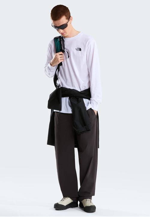 The North Face - M evolution box nse regular long sleeve tnf - white