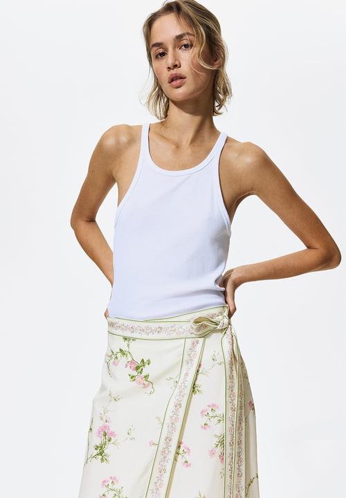 H&M - Lyocell-blend wrap skirt - white/floral