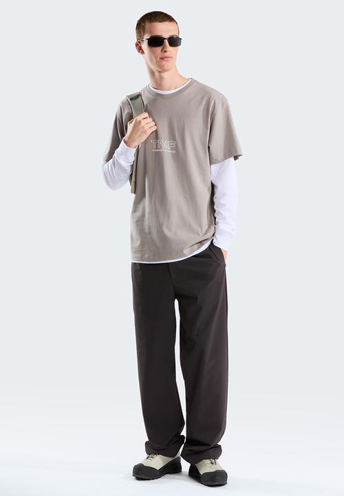 The North Face - U ZUMU 2.0 RELAXED SS TEE - Stone Slab