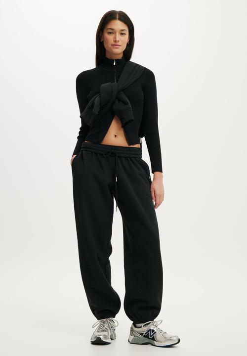 Cotton On - Plush Boyfriend Jogger - Black