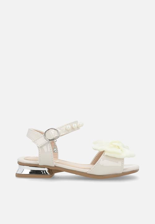 Pop Candy - Bow accent block heel sandals - beige