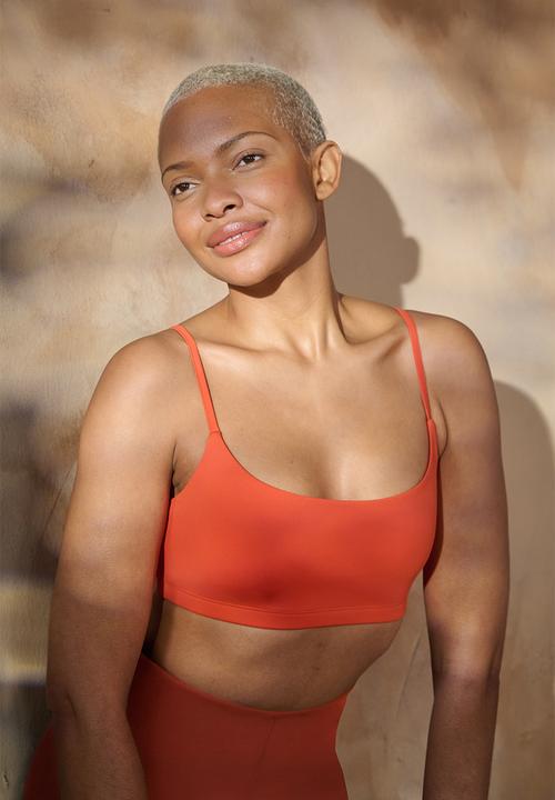 Me&B - Contour Bralette - Rust