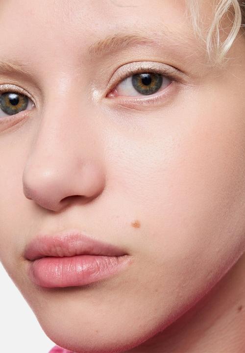 essence - BLUR NUDE eyeshadow stick - 05 Oat Milk Glow