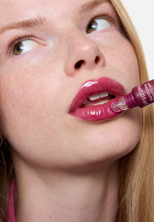 essence - the super peptide glossy lip treatment - 08 Cherrylicious!