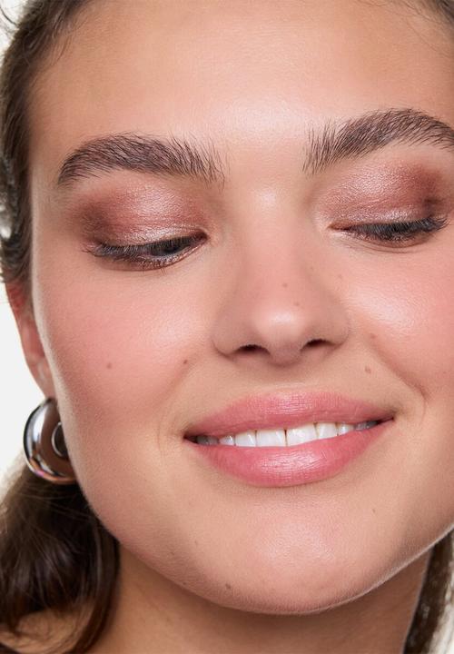 essence - BLUR NUDE eyeshadow stick - 07 Cinnamon Swirl