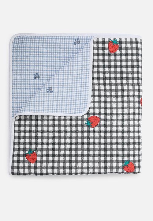 Pop Candy - Gingham quilted coverlet - red/strawberry aop